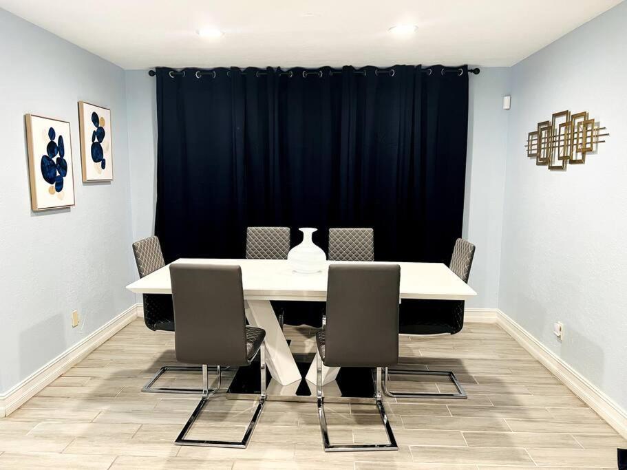 3Bdrm Modern Entertainment Home Orlando Eksteriør bilde